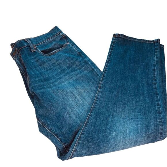 Lucky Brand | 221 Straight Medium Wash Denim Jeans Size 36/32 | EUC - Picture 3 of 15